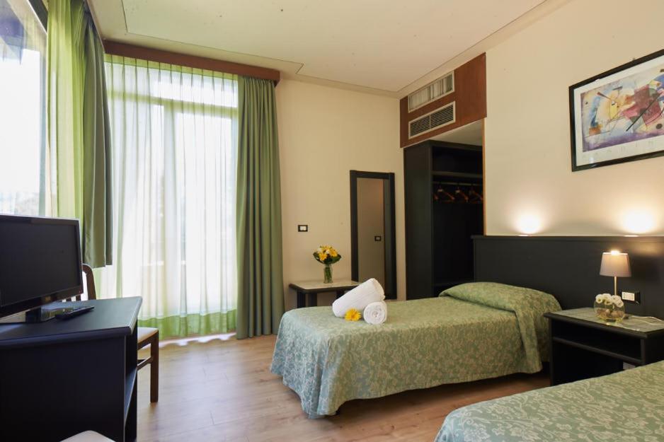 Hotel Lago Verde Serravalle Pistoiese Exterior foto