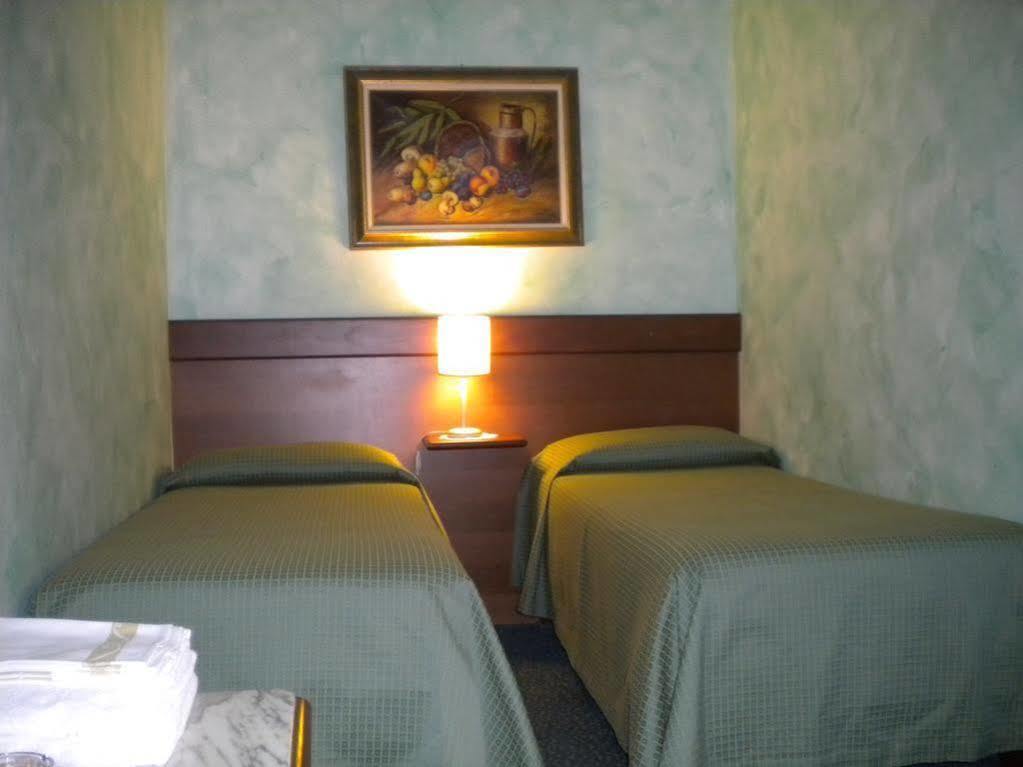 Hotel Lago Verde Serravalle Pistoiese Exterior foto
